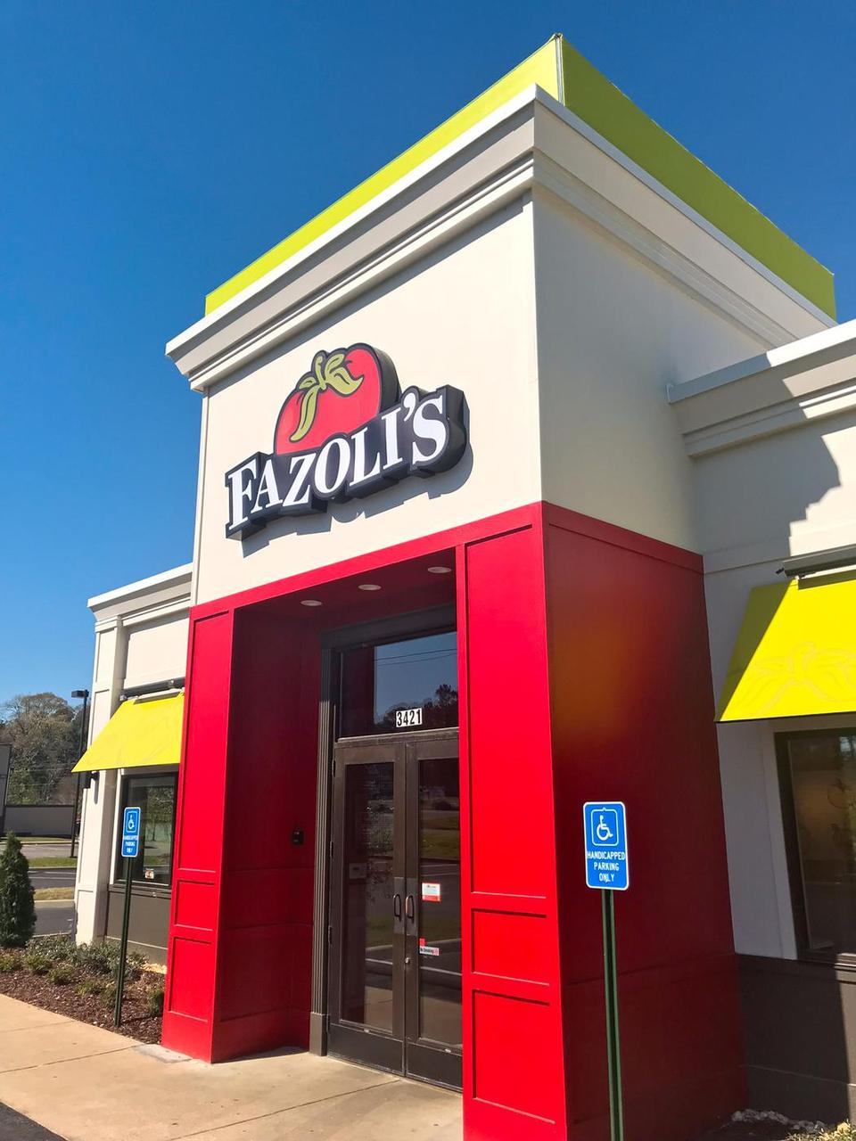 Fazoli’s: Illuminated building sign
